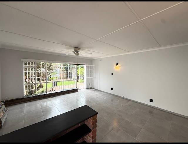 2 BEDROOM PROPERTY TO RENT IN NORWOOD